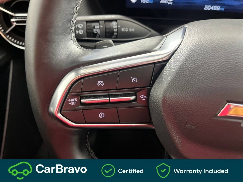 Used 2026 Chevrolet Equinox LT AWD/4WD image 23