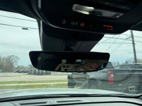 Used 2024 Chevrolet Traverse RS w/ LPO, Floor Liner Package image 20