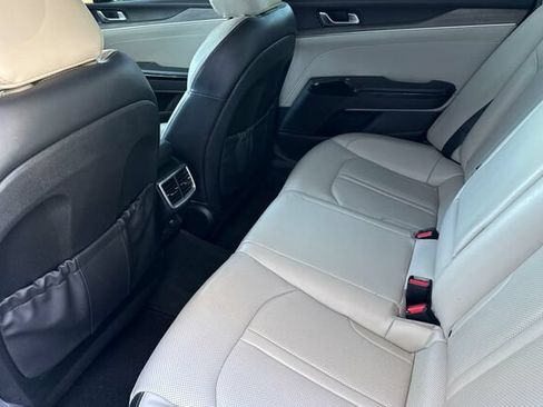 Used 2022 Kia K5 EX w/ EX Premium Package FWD image 12