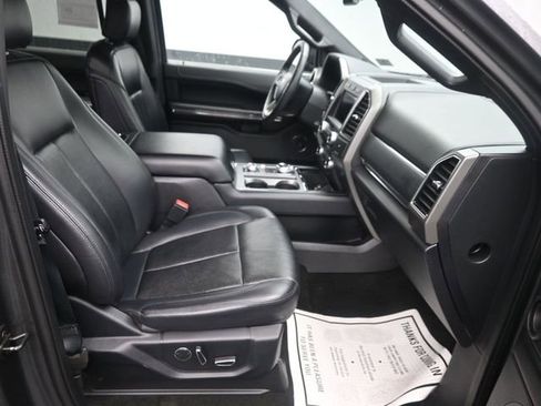 Used 2019 Ford Expedition XLT w/ Equipment Group 202A image 11
