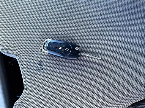 Used 2020 Ford F150 XLT image 35