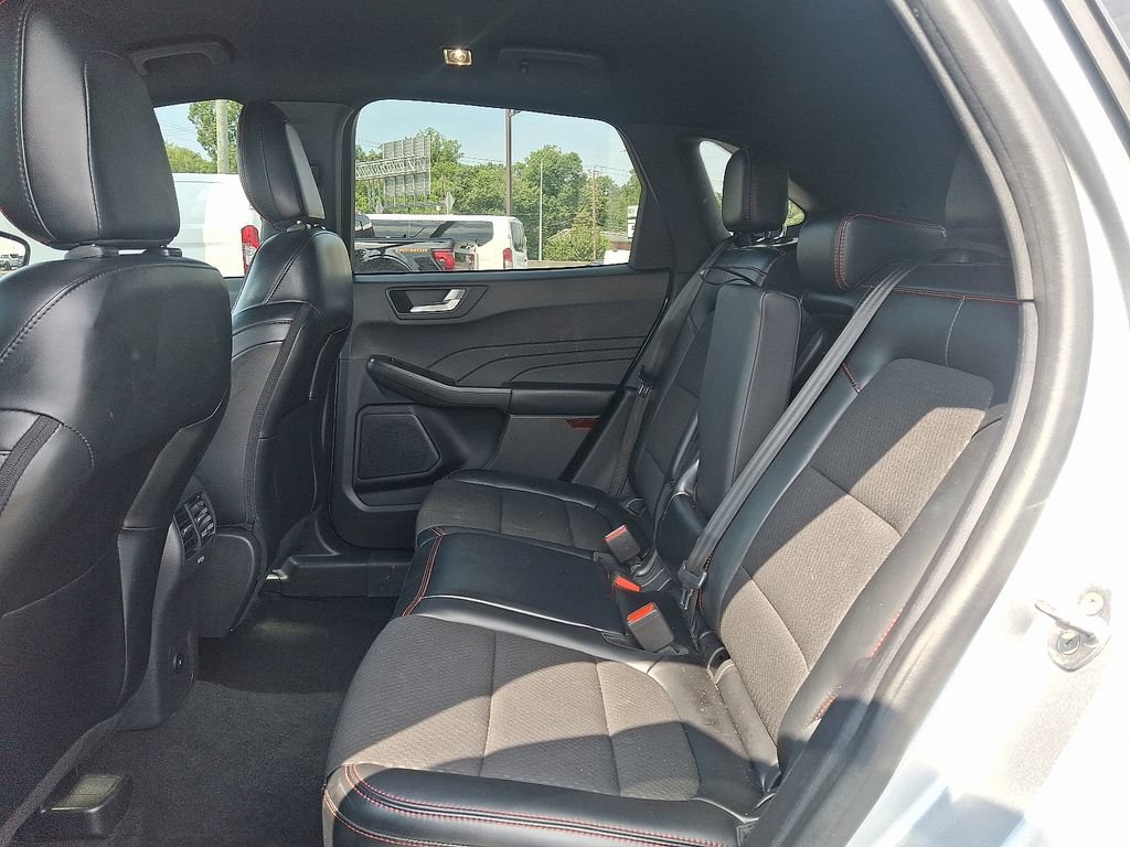 Used 2024 Ford Escape ST-Line FWD image 10