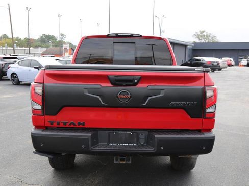 Used 2021 Nissan Titan PRO-4X w/ Pro-4x Convenience Package image 4