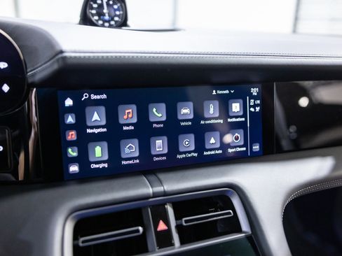 Used 2024 Porsche Taycan 4S image 43