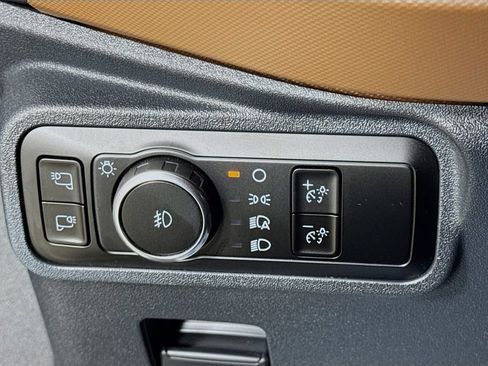 Used 2024 Ford Bronco Outer Banks AWD/4WD image 15