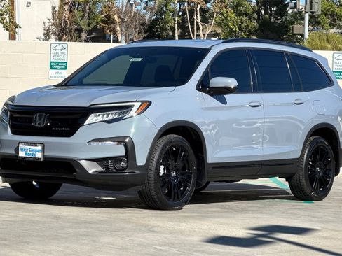 Certified 2022 Honda Pilot Black Edition image 11