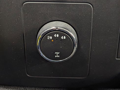 Used 2012 Chevrolet Silverado 2500 LT w/ Interior Plus Package image 21