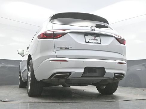 Used 2020 Buick Enclave Avenir w/ Avenir Technology Package image 38