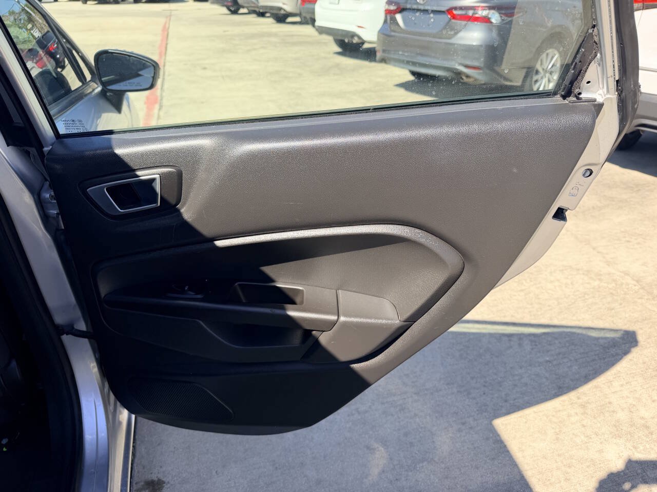 Used 2016 Ford Fiesta SE FWD image 22