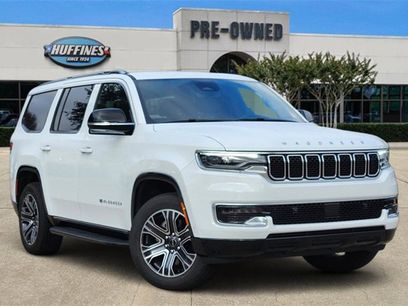 Used 2025 Jeep Wagoneer 4WD