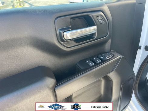 Used 2023 Chevrolet Silverado 1500 Custom AWD/4WD image 11