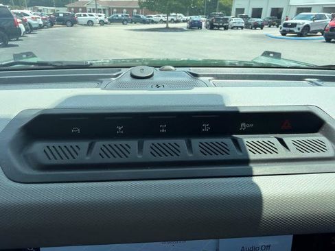 Certified 2022 Ford Bronco Badlands AWD/4WD image 20