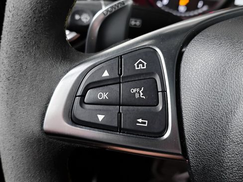 Used 2018 Mercedes-Benz AMG GT C image 38