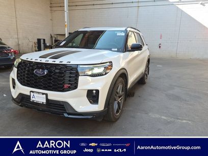 Used 2025 Ford Explorer ST