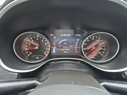 Used 2020 Jeep Compass Limited image 26