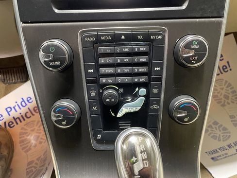 Used 2013 Volvo S60 T5 image 28