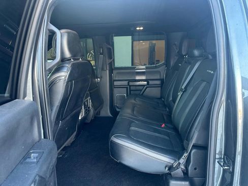 Used 2019 Ford F150 Platinum w/ Equipment Group 701A Luxury image 9