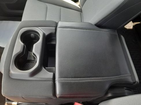 Used 2022 RAM 1500 Big Horn AWD/4WD image 24