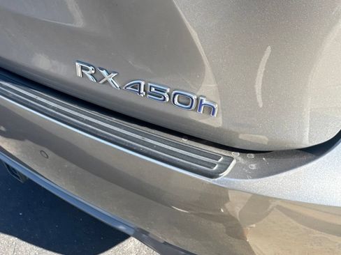 Used 2017 Lexus RX 450h AWD w/ Luxury Package image 6