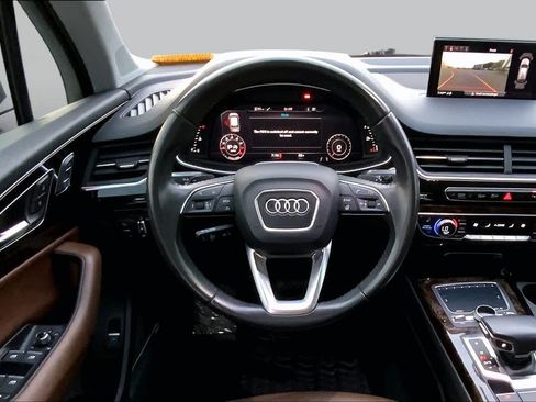 Used 2018 Audi Q7 3.0T Prestige AWD/4WD image 6