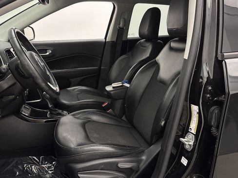 Used 2018 Jeep Compass Altitude image 13