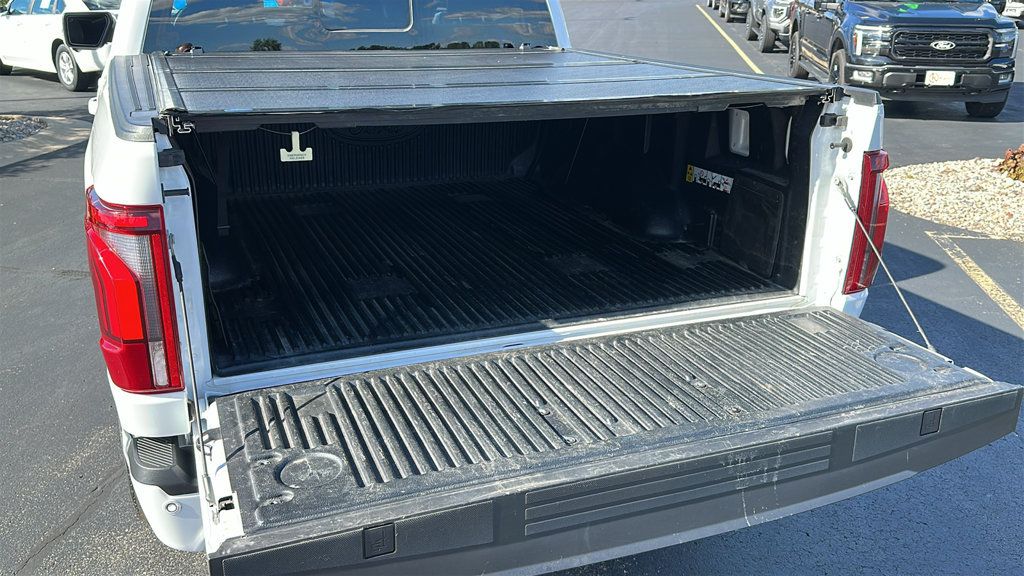Used 2024 Ford F150 Lariat AWD/4WD image 8