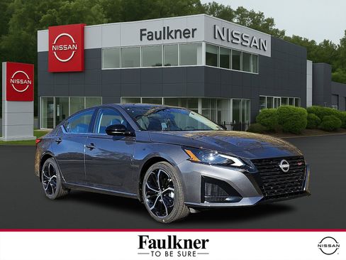 New 2025 Nissan Altima 2.5 SR image 1