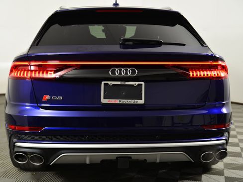 Used 2023 Audi SQ8 Premium Plus w/ SQ8 Luxury Package image 8