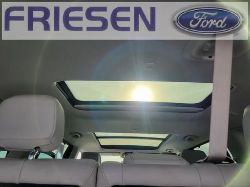 Used 2023 Jeep Wagoneer L Series III w/ Premium Group I image 31