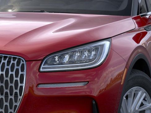 New 2026 Lincoln Corsair Premiere image 18