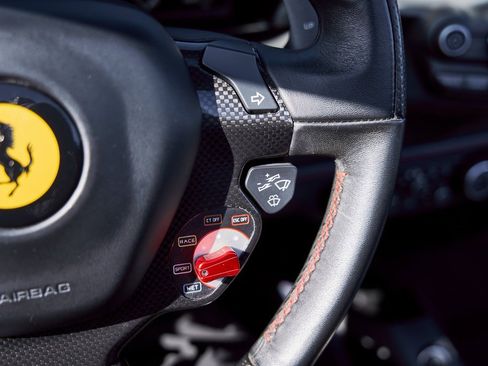 Used 2019 Ferrari 488 Spider image 58