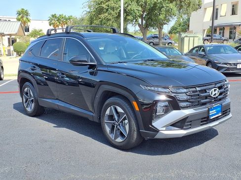 Certified 2025 Hyundai Tucson SEL FWD image 7