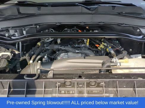Used 2025 Ford Explorer ST-Line w/ ST-Line Street Pack AWD/4WD image 51
