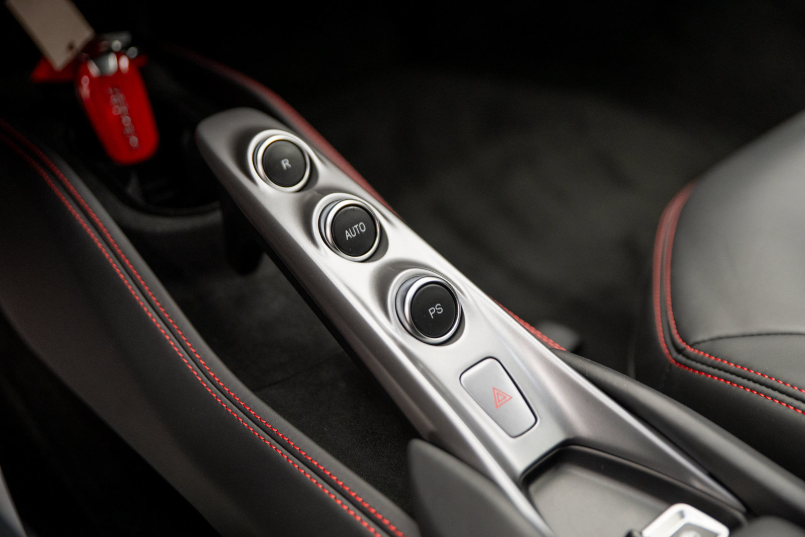Used 2022 Ferrari F8 Tributo RWD image 24