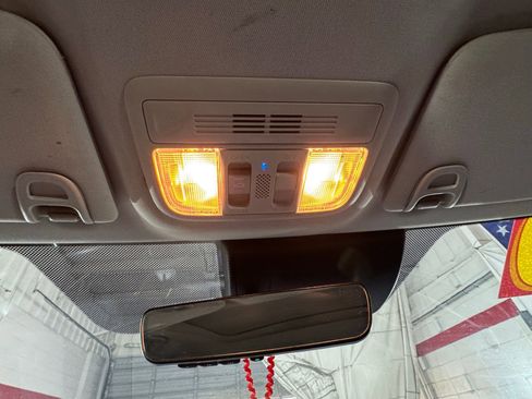 Used 2020 Honda Civic Touring image 22