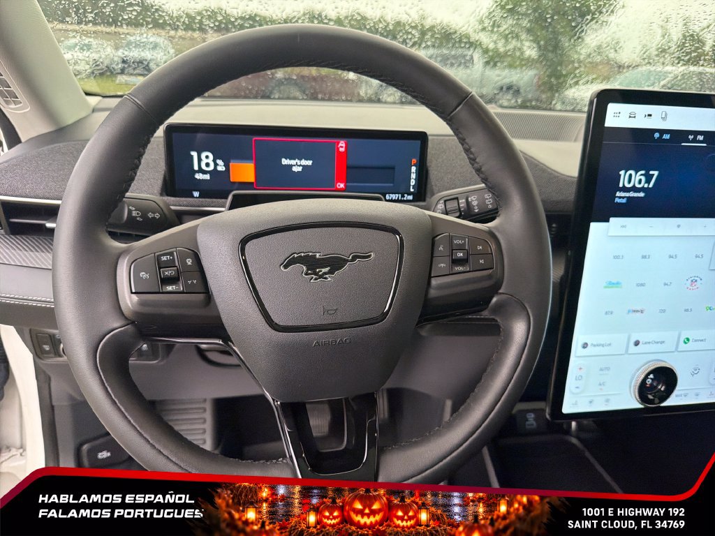 Used 2022 Ford Mustang Mach-E Premium AWD/4WD image 18
