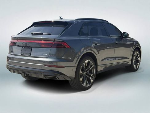 Used 2026 Audi Q8 Premium Plus AWD/4WD image 3