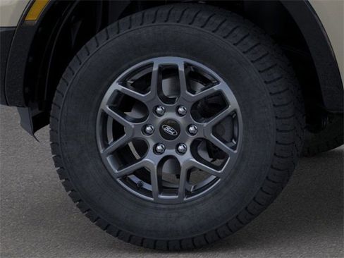 Used 2025 Ford Ranger XLT w/ Equipment Group 301A High image 19