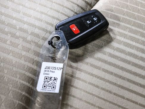 Certified 2018 Toyota Prius Two w/ Prius Two Safety Plus Package FWD image 32