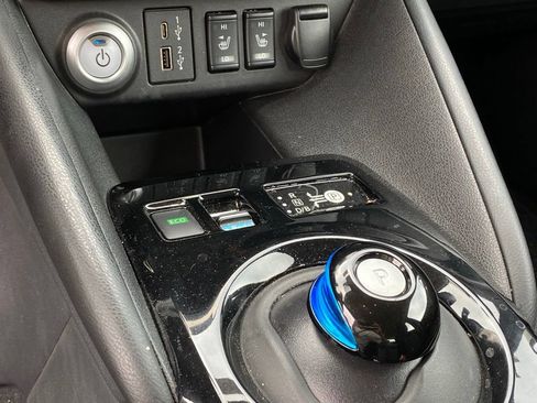 Used 2023 Nissan Leaf SV Plus FWD image 14