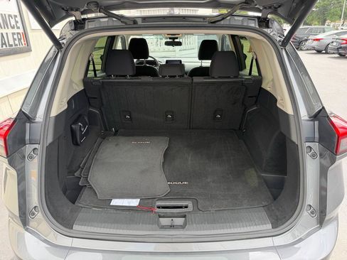 Used 2024 Nissan Rogue SV AWD/4WD image 28