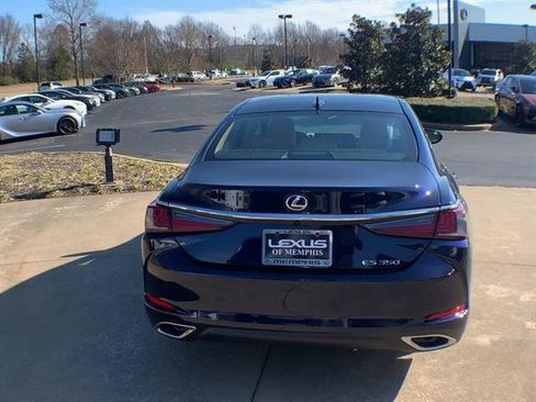 Certified 2025 Lexus ES 350 w/ Premium Package image 7