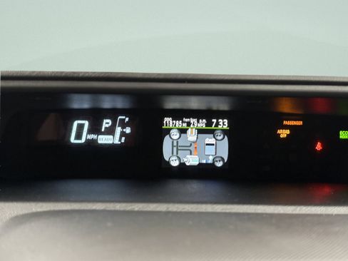 Used 2015 Toyota Prius C One FWD image 16