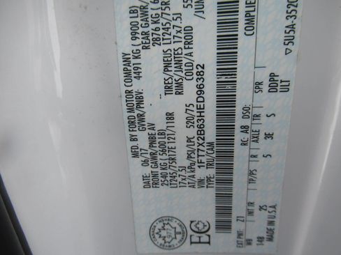 Used 2017 Ford F250 XLT image 15