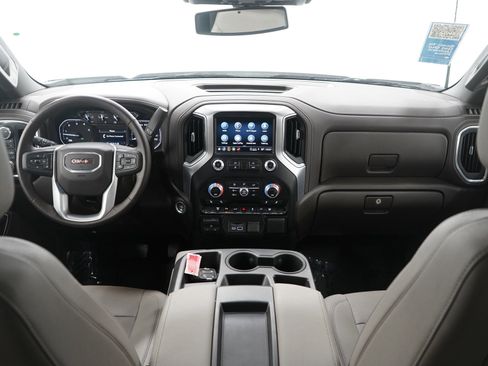 Used 2023 GMC Sierra 2500 SLT w/ Gooseneck/5TH Wheel Package AWD/4WD image 13