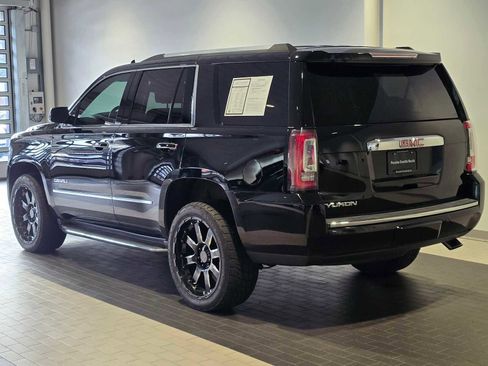 Used 2015 GMC Yukon Denali image 3
