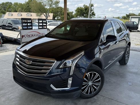 Used 2017 Cadillac XT5 Luxury w/ Driver Awareness Package FWD image 3