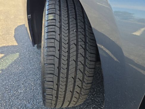 Used 2018 Toyota Corolla SE image 26