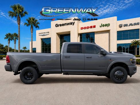 New 2026 RAM 3500 Limited AWD/4WD image 21