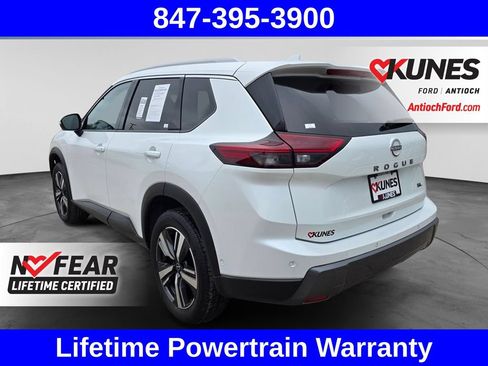 Used 2025 Nissan Rogue SL w/ SL Premium Package FWD image 8